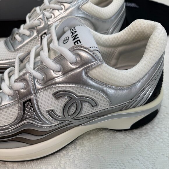 Chanel Women Sneaker - Picture 3 of 8